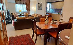 Geni Apartment